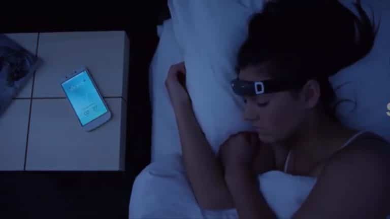 iBand+: the EEG headband that helps you sleep and dream