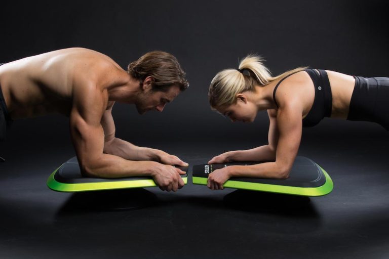 Stealth: integrate video gaming into your workout