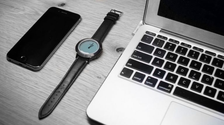 mim X: the first smartwatch with see-through display