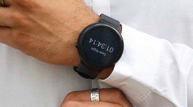 emit Smartwatch: tune out distractions and focus on what’s important