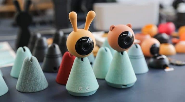 KamiBaby: the first smart baby monitor with a breathing magnifier