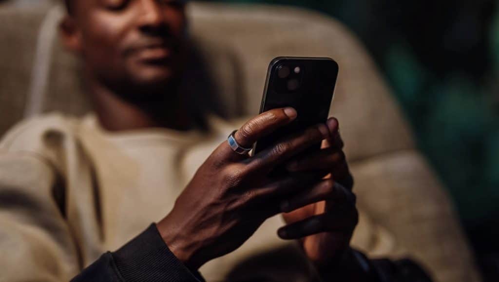 Oura Ring smart alarm