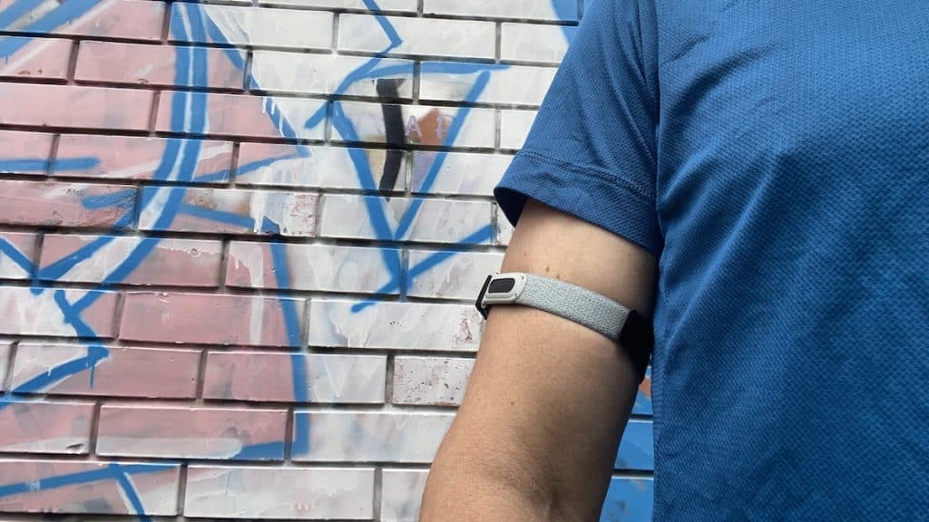 Fitbit Air upper arm