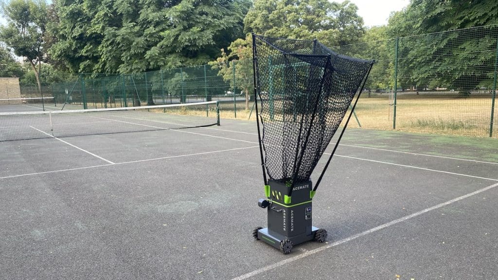 Acemate S10 in position on court