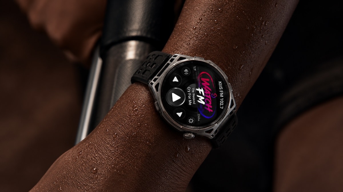 Amazfit watches gain live radio through the WatchFM app
