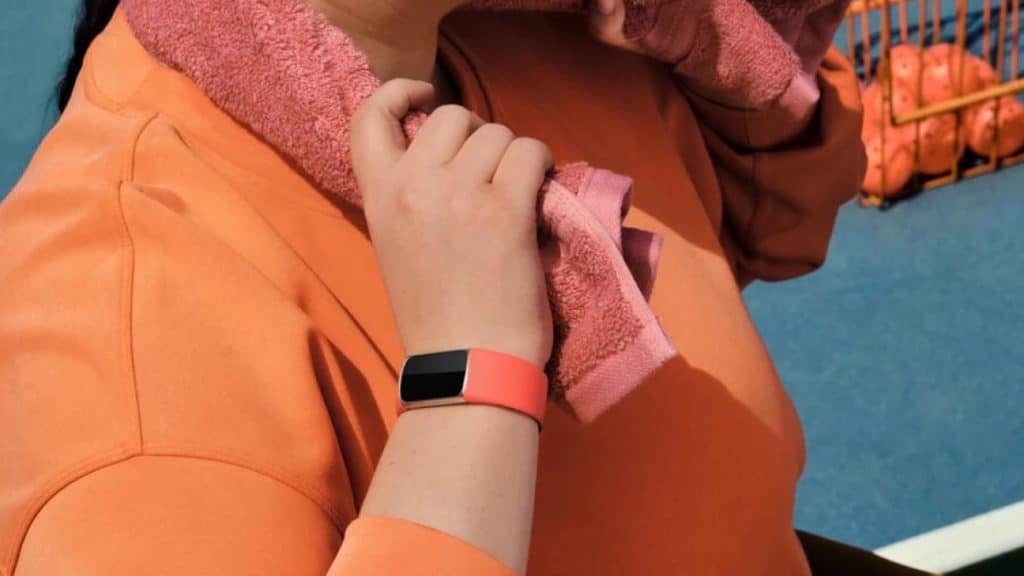 Fitbit Charge 6