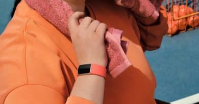Fitbit Charge 6
