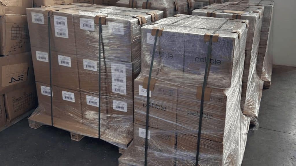 Pebble Round 2 shipping